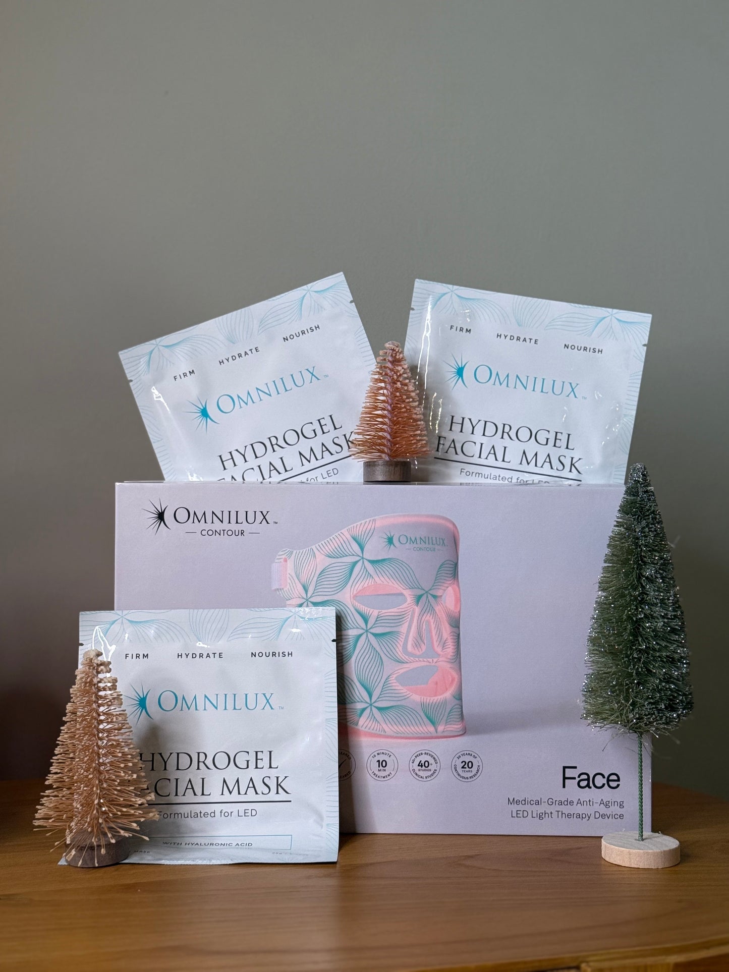Omnilux Face Holiday Bundle