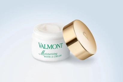 Moisturizing With A Cream 50ml